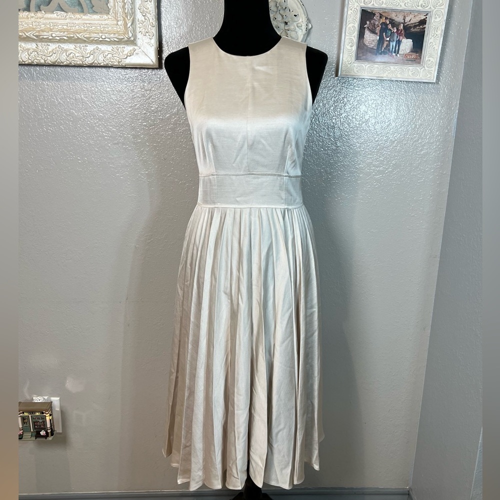 Banana Republic Sleeveless Midi Dress in Cream Satin
